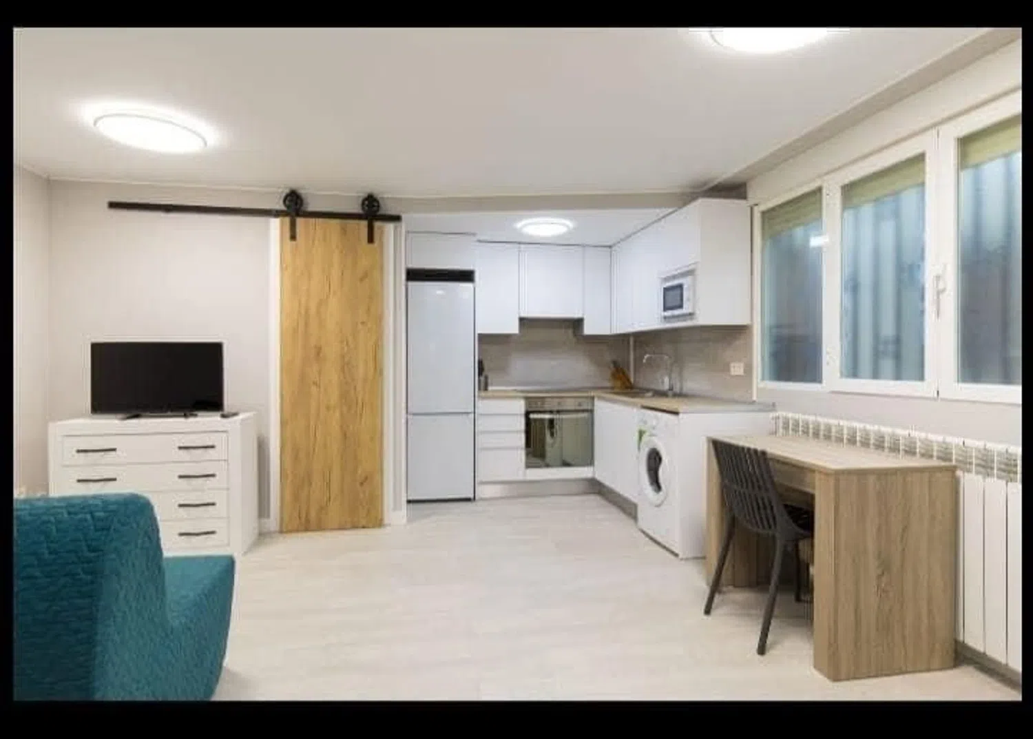 Estudio en paseo Ruiseñores, 7 - Foto 1