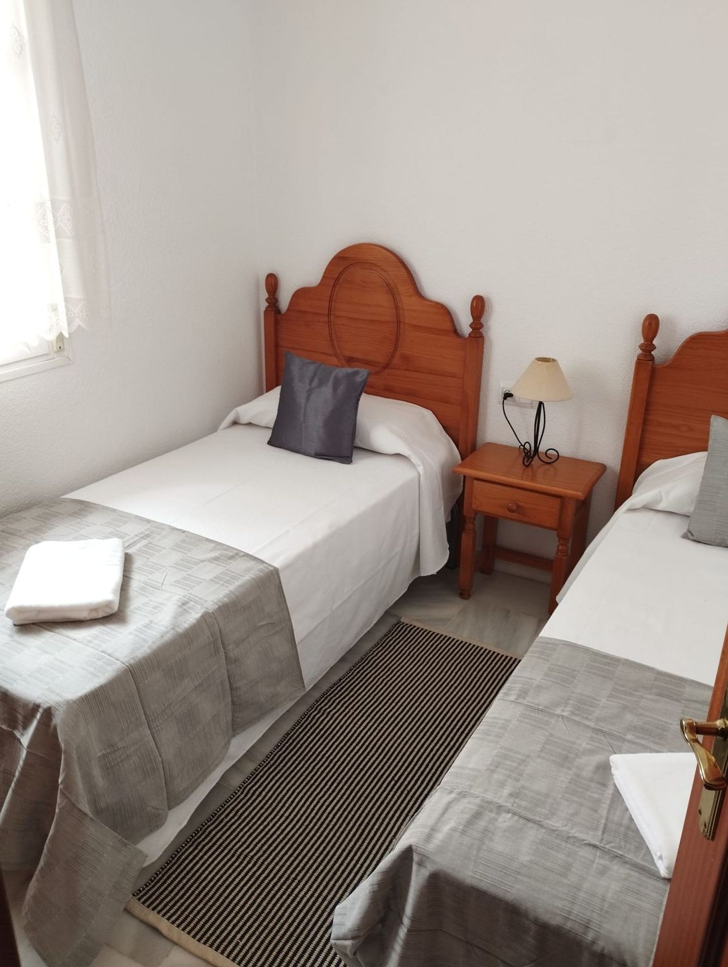 Chalet adosado en Calle pedro fernández, 8, Casco Histórico - Ollerías - Marrubial - Foto 4