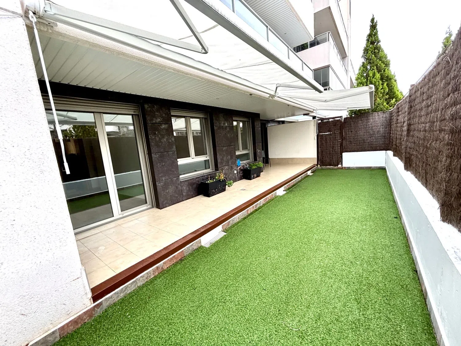 Piso en calle Clara Campoamor, 10 - Foto 1