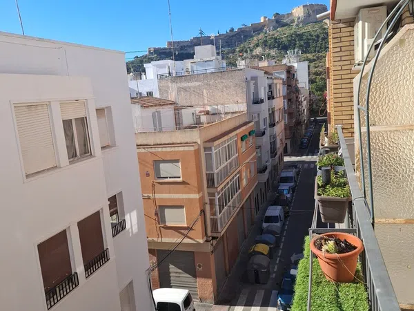 Piso en Calle de Bernardo López García, 33 35 - Foto 1