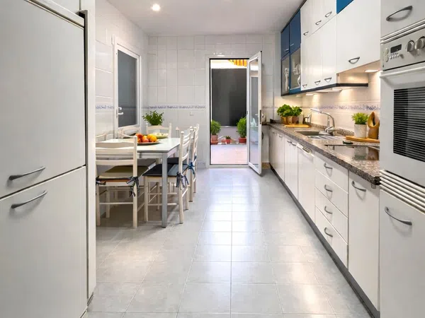 Piso en calle Londres, 36 -42 - Foto 5