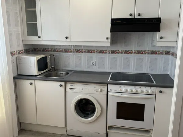 Estudio en calle Juan XXIII, 11 - Foto 2