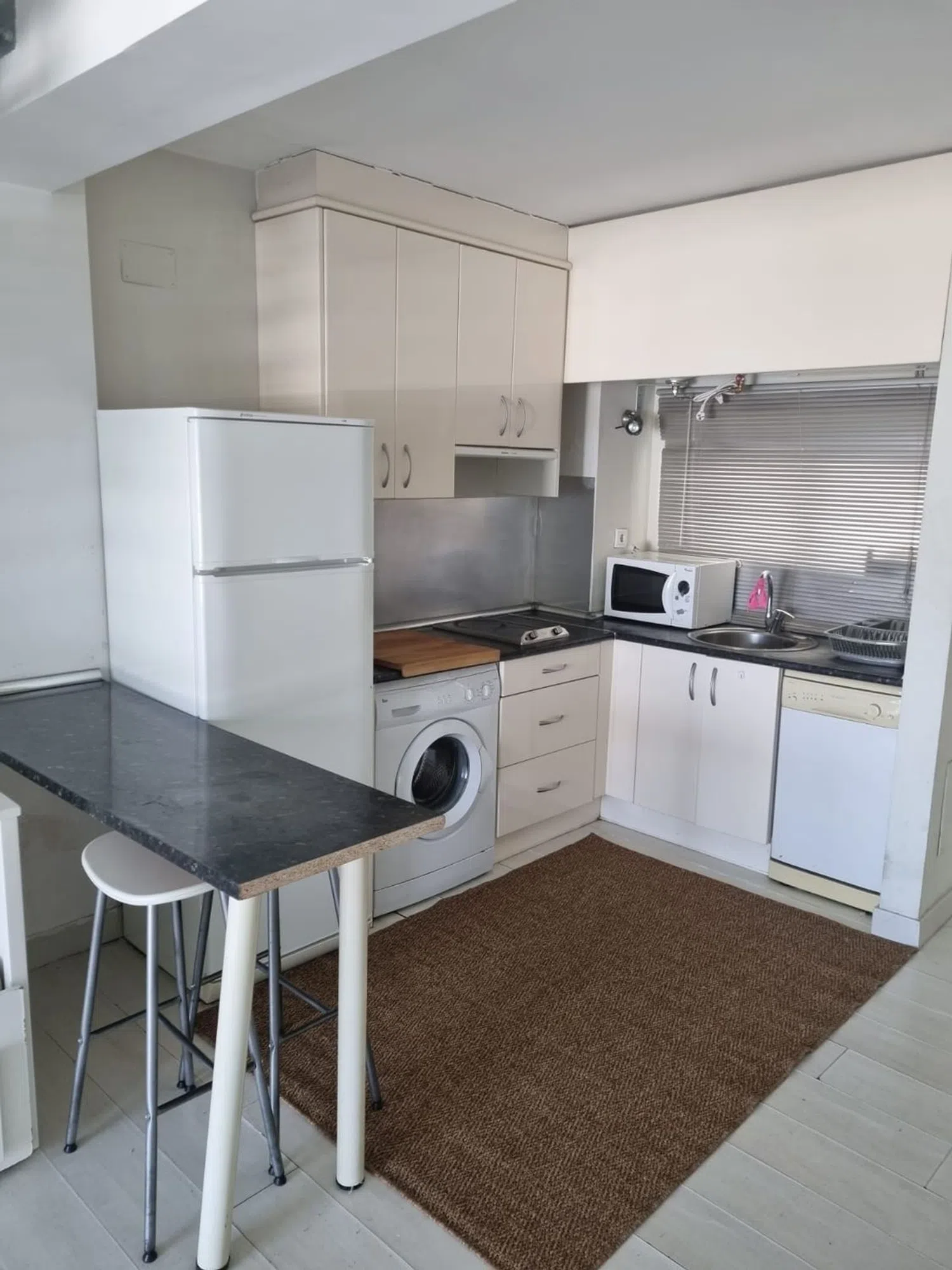 Estudio en paseo de Europa, 7 - Foto 2