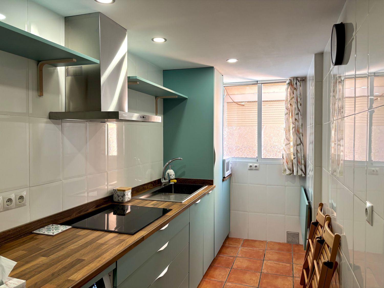 Piso en calle Héroe de Sostoa, 200 - Foto 4