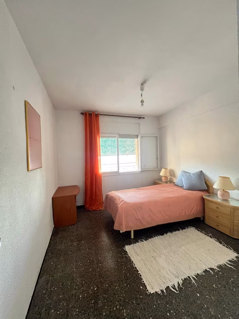 Piso en  Carrer Doctor Clavero 5 - Foto 4