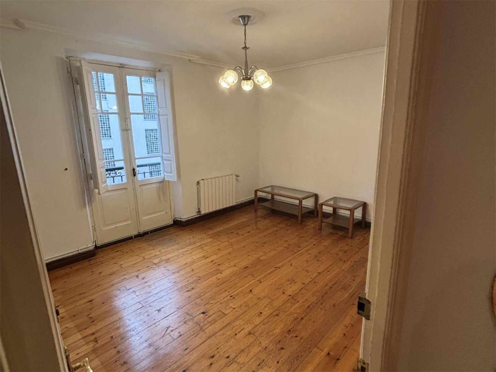 Piso en  Calle Antonio Mendoza 12 - Foto 2