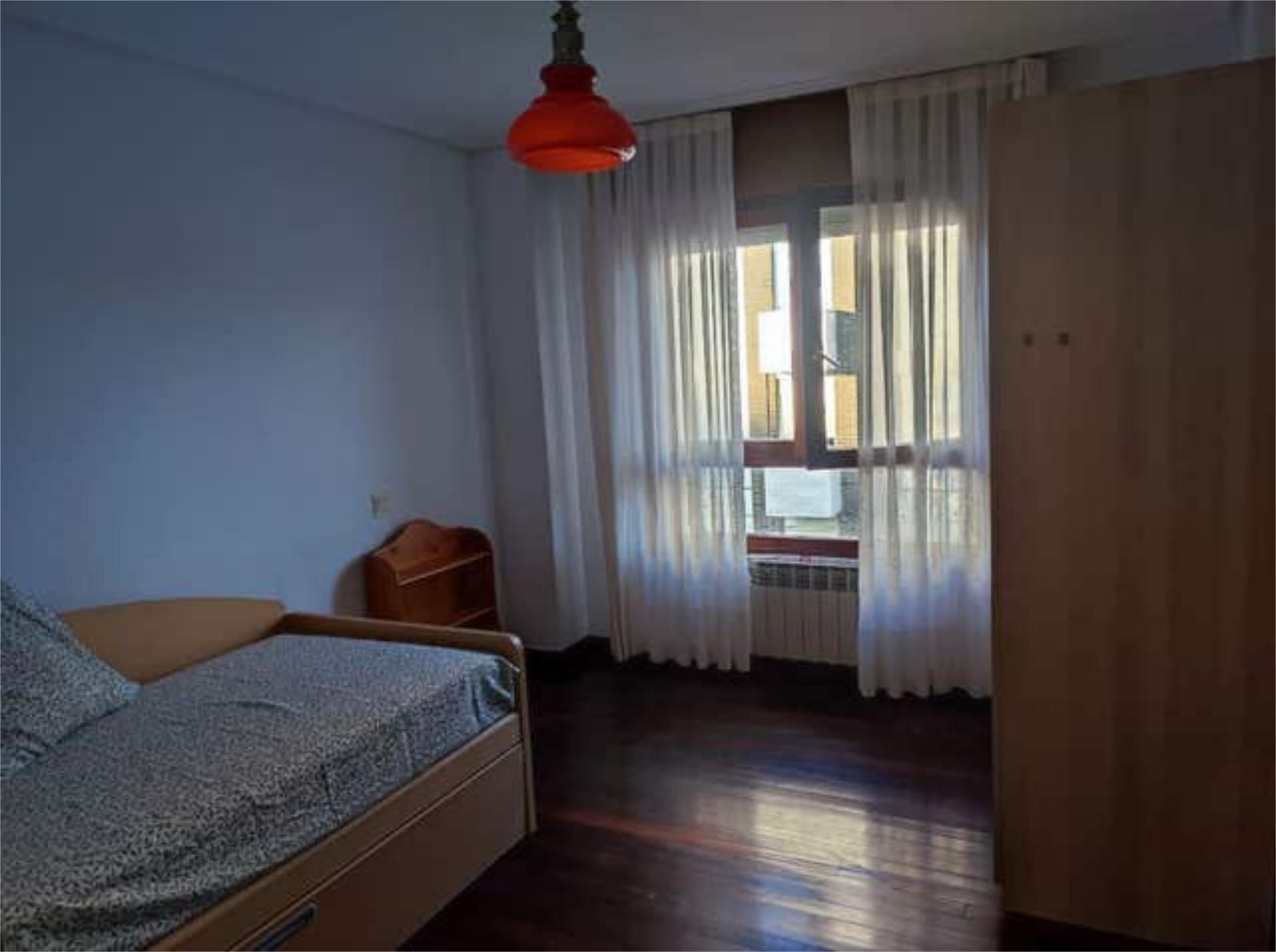 Piso en Valdenoja - Foto 6