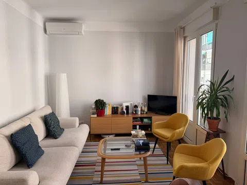 Piso en calle de Azcona, 38