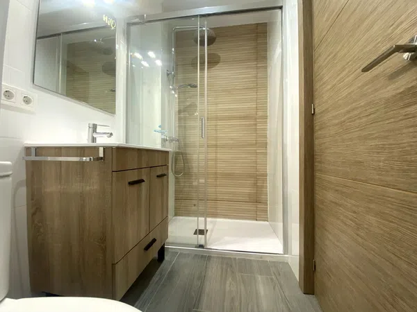 Piso en calle Dalmacia, 3