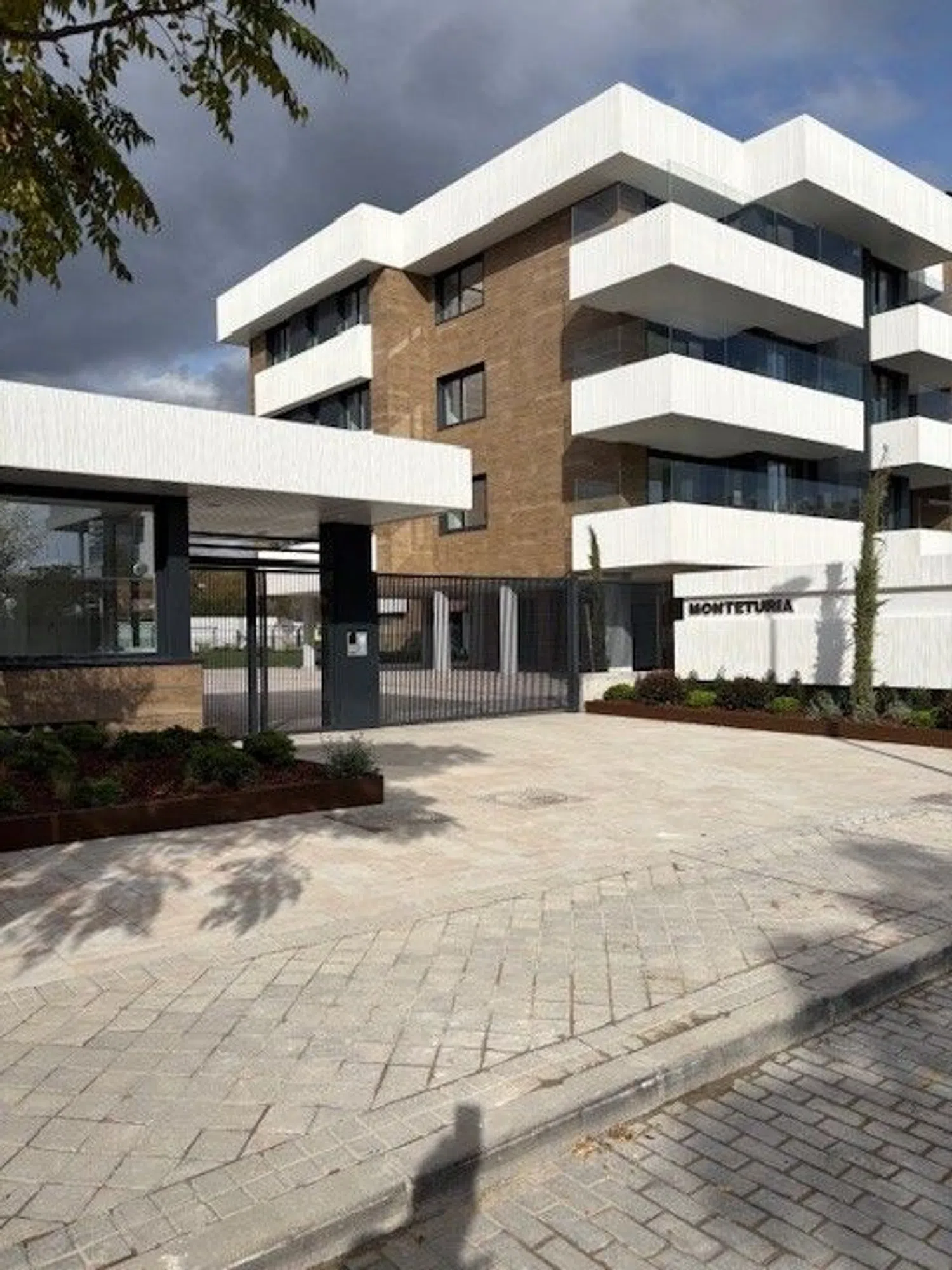 Piso en Urb. monteturia Barrio Prado de Somosaguas - Foto 1