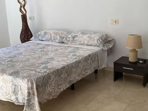 Piso en avenida Alcoi, 22