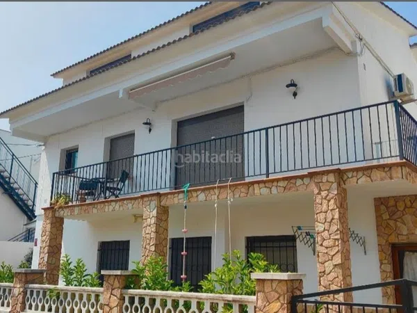 Casa o chalet independiente en Calle Salicar, 12 - Foto 1