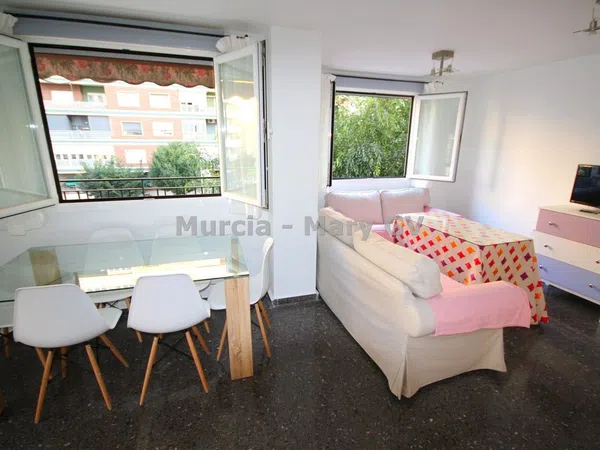 Piso en Avenida General Primo de Rivera, 8, Santa María de Gracia - Foto 2