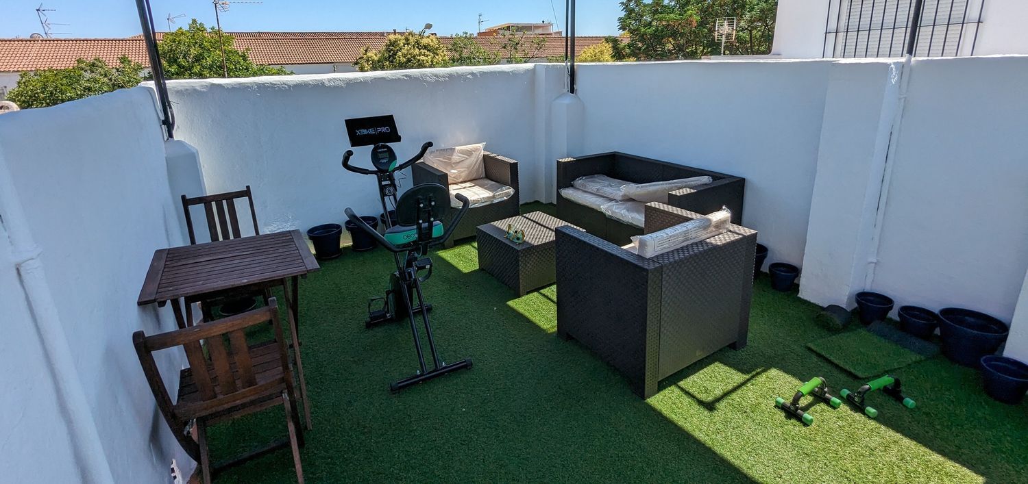 Chalet adosado en Barrio Carranque - Haza Cuevas - Foto 2