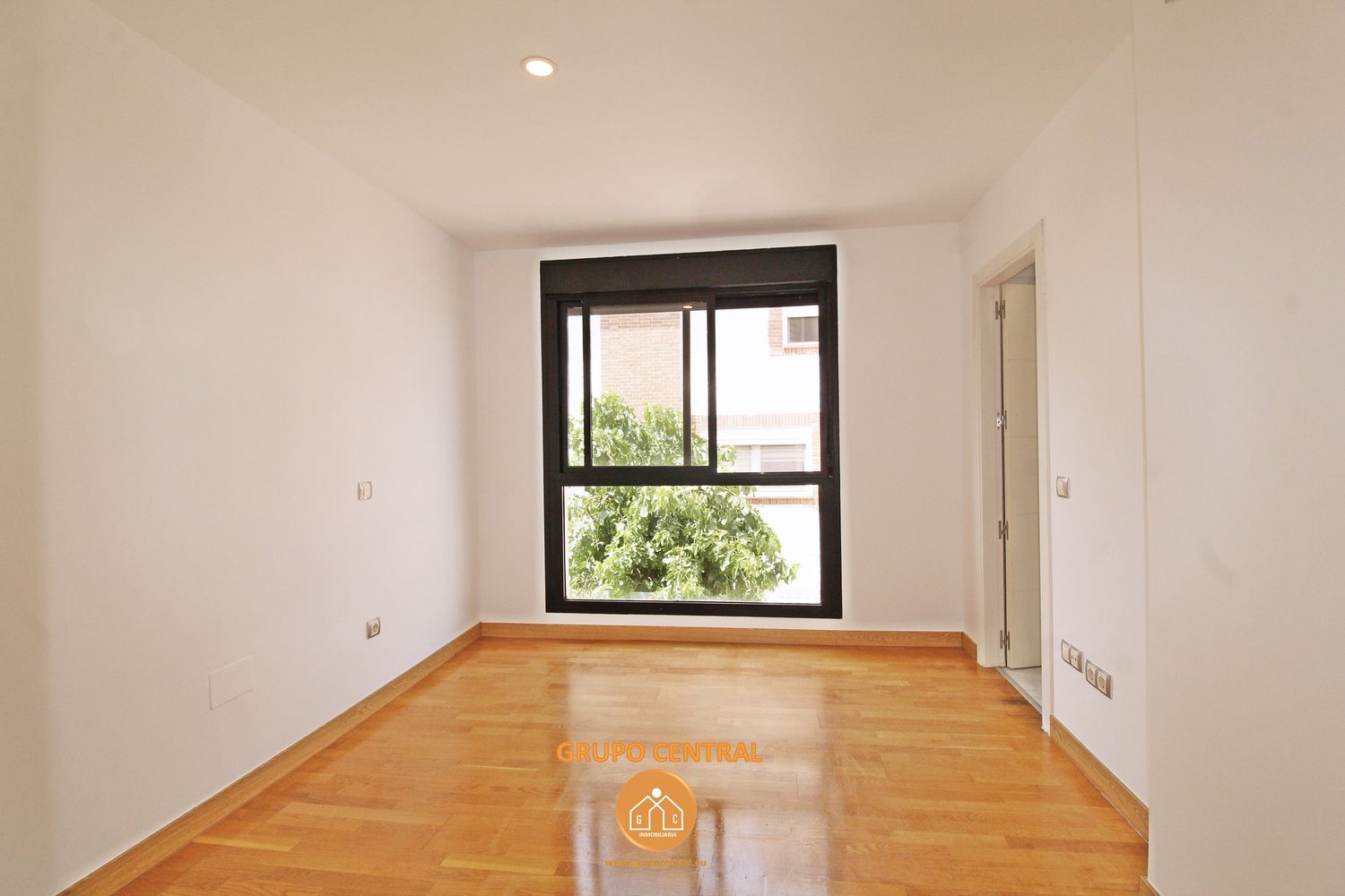 Piso en Avenida de Juan Pablo II, Zona Pueblo - Foto 2