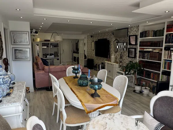 Piso en Avenida Juan Sebastián Elcano, 145, El Palo - Foto 2