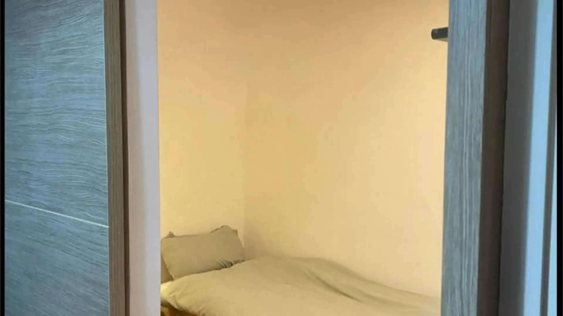 Piso en  Carrer de Sant Pere Mitjà 57 - Foto 5