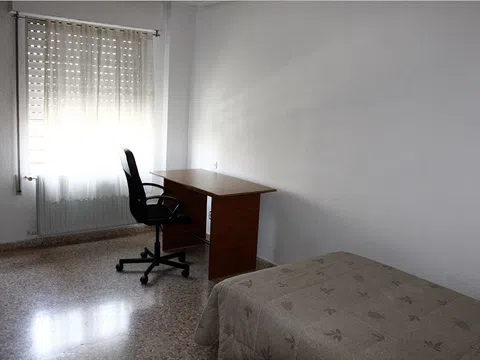 Piso en calle Pablo Iglesias, 12