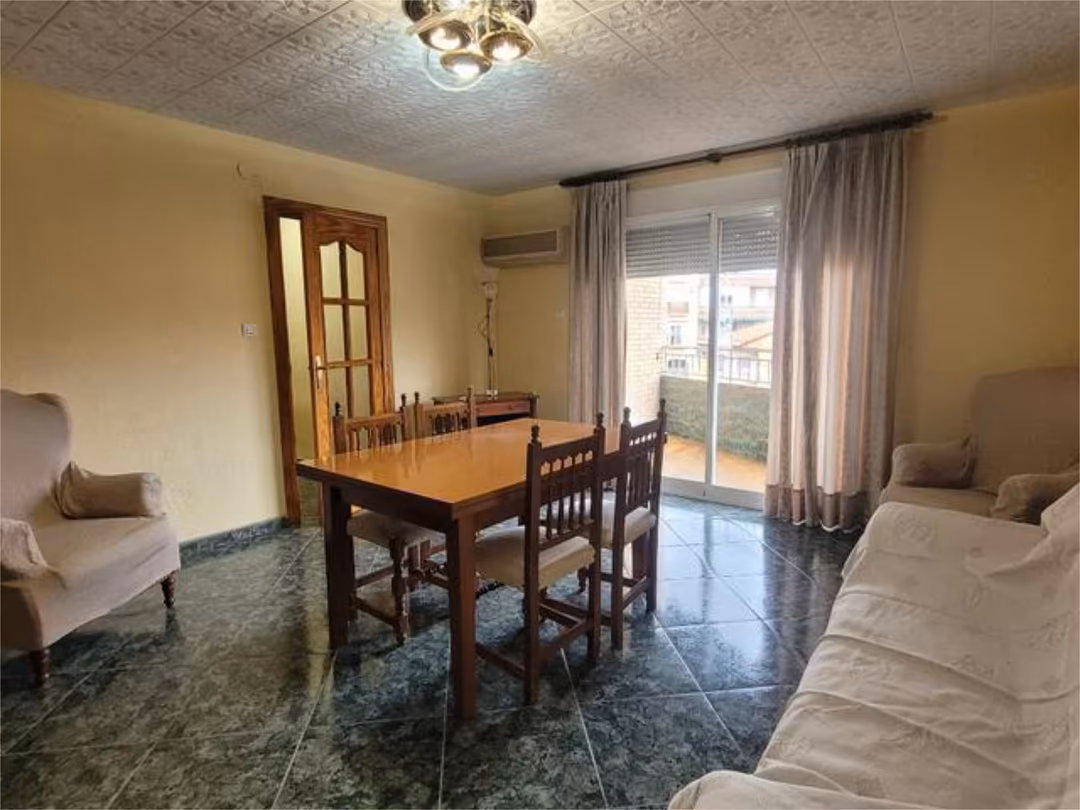 Piso en Avenida Blas de Otero