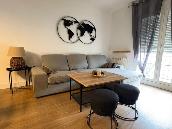 Piso en avenida de la Sierra Nevada, 3