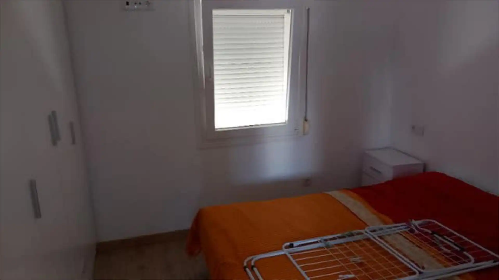 Piso en barrio - Foto 5