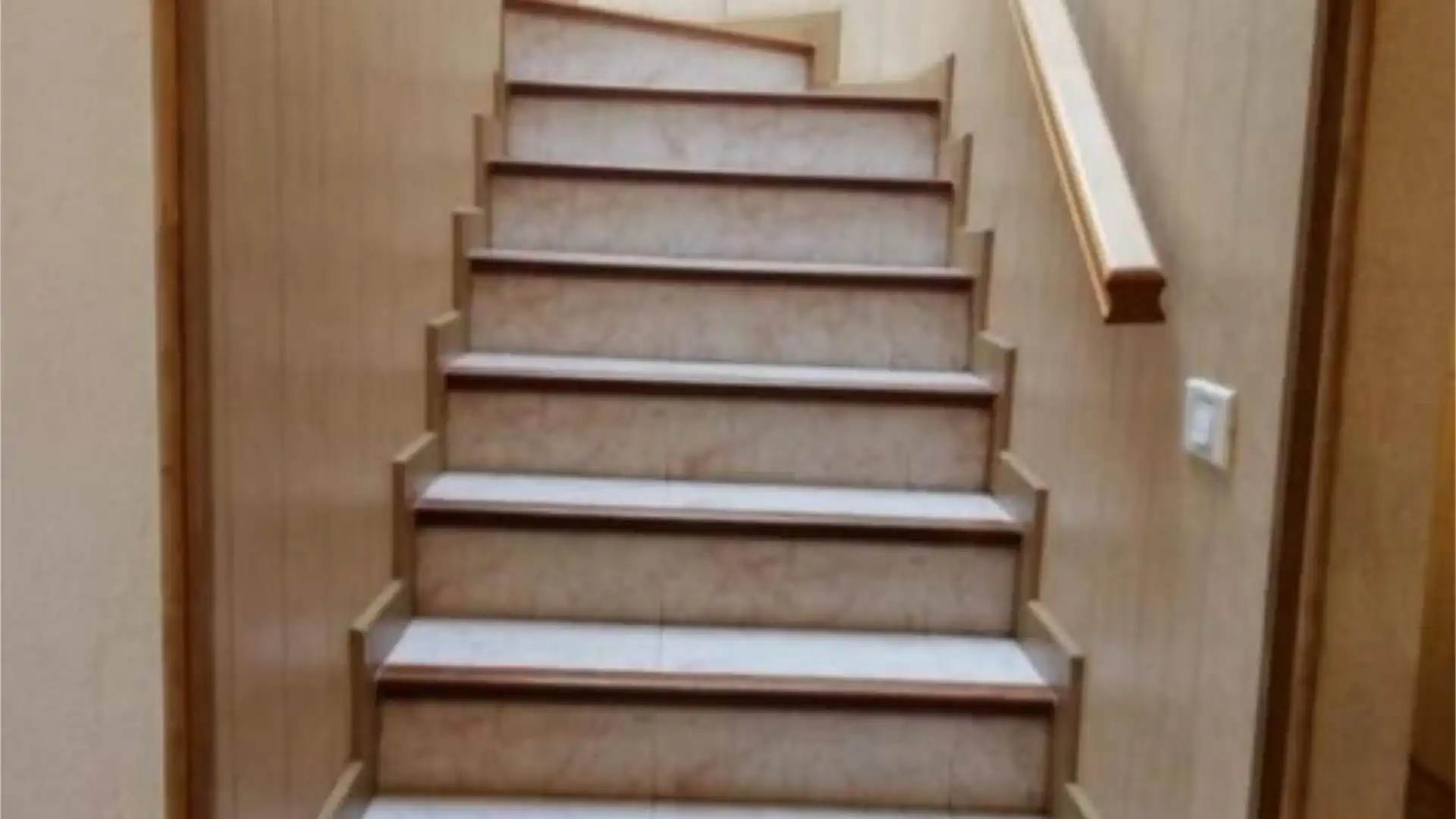 Casa adosada en  Avenida de los Majuelos 64 - Foto 3