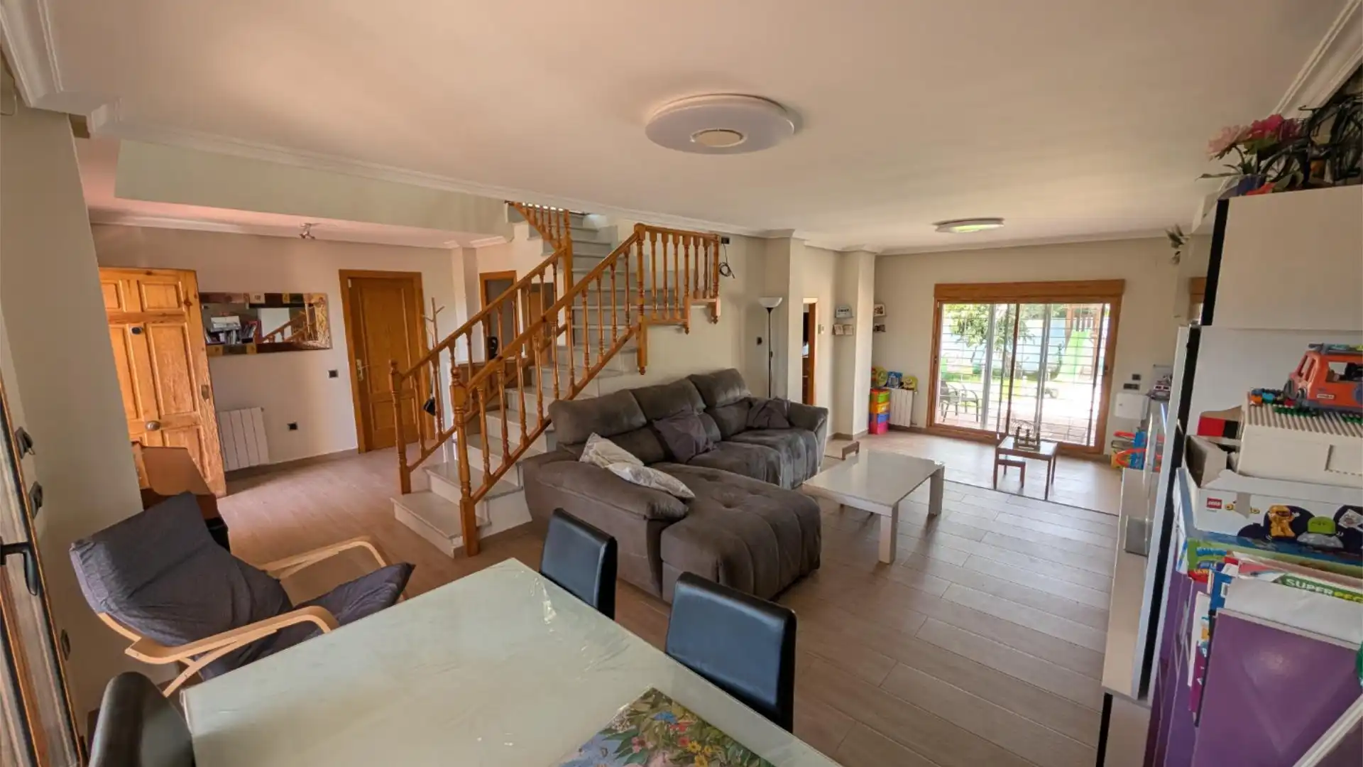 Chalet en  Avenida de la Libertad 14 - Foto 2