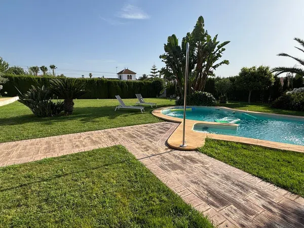Casa o chalet independiente en Gerena - Foto 4