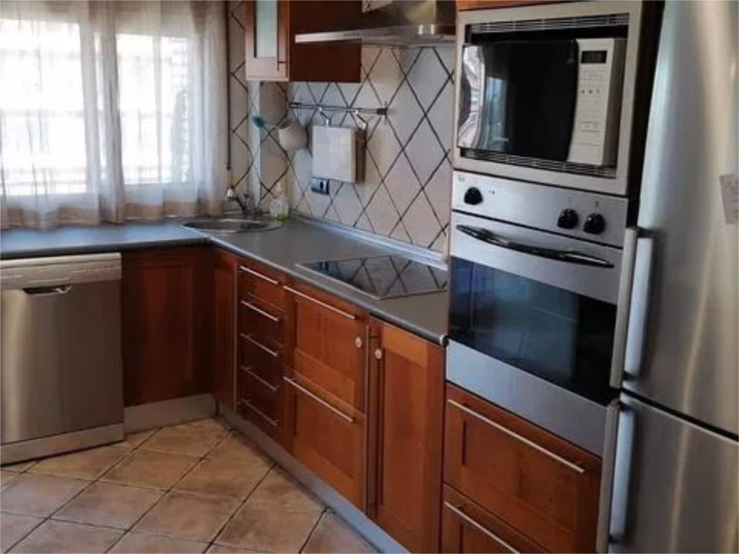 Piso en  Plaça Grup Parpalló 8 - Foto 3