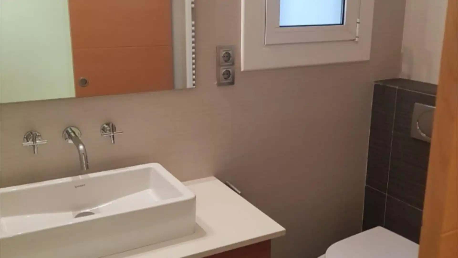 Piso en  Carrer d'Amàlia Soler 97 - Foto 4