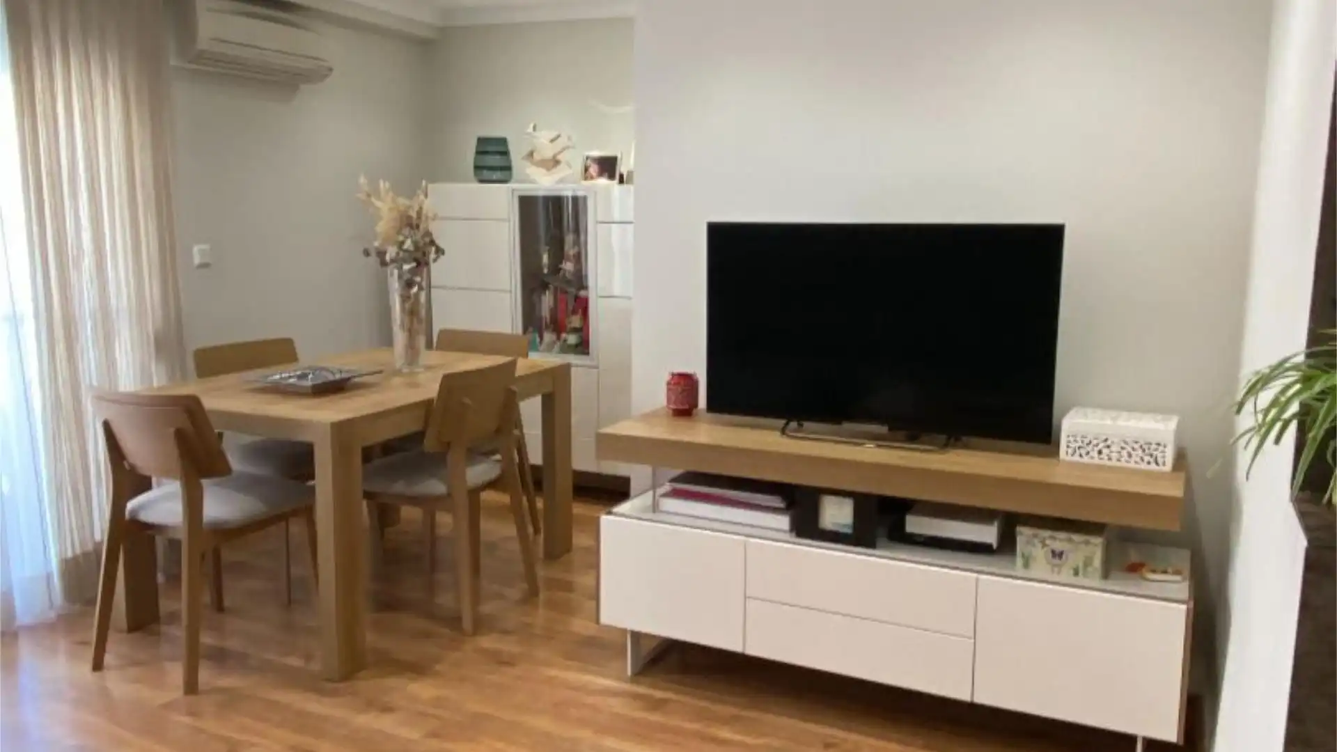 Piso en  Carrer José Díez Mora 29 - Foto 3