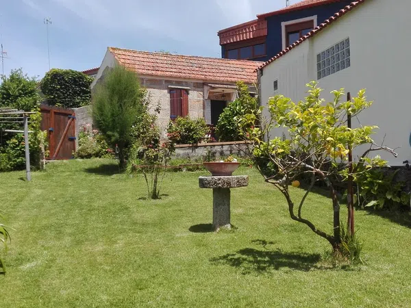 Chalet pareado en camino da Quintela, 44
