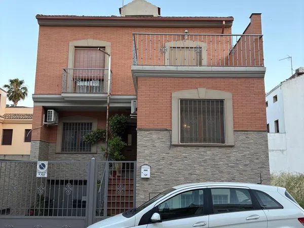 Casa o chalet independiente en Calle Publio Galerio, 11 - Foto 10