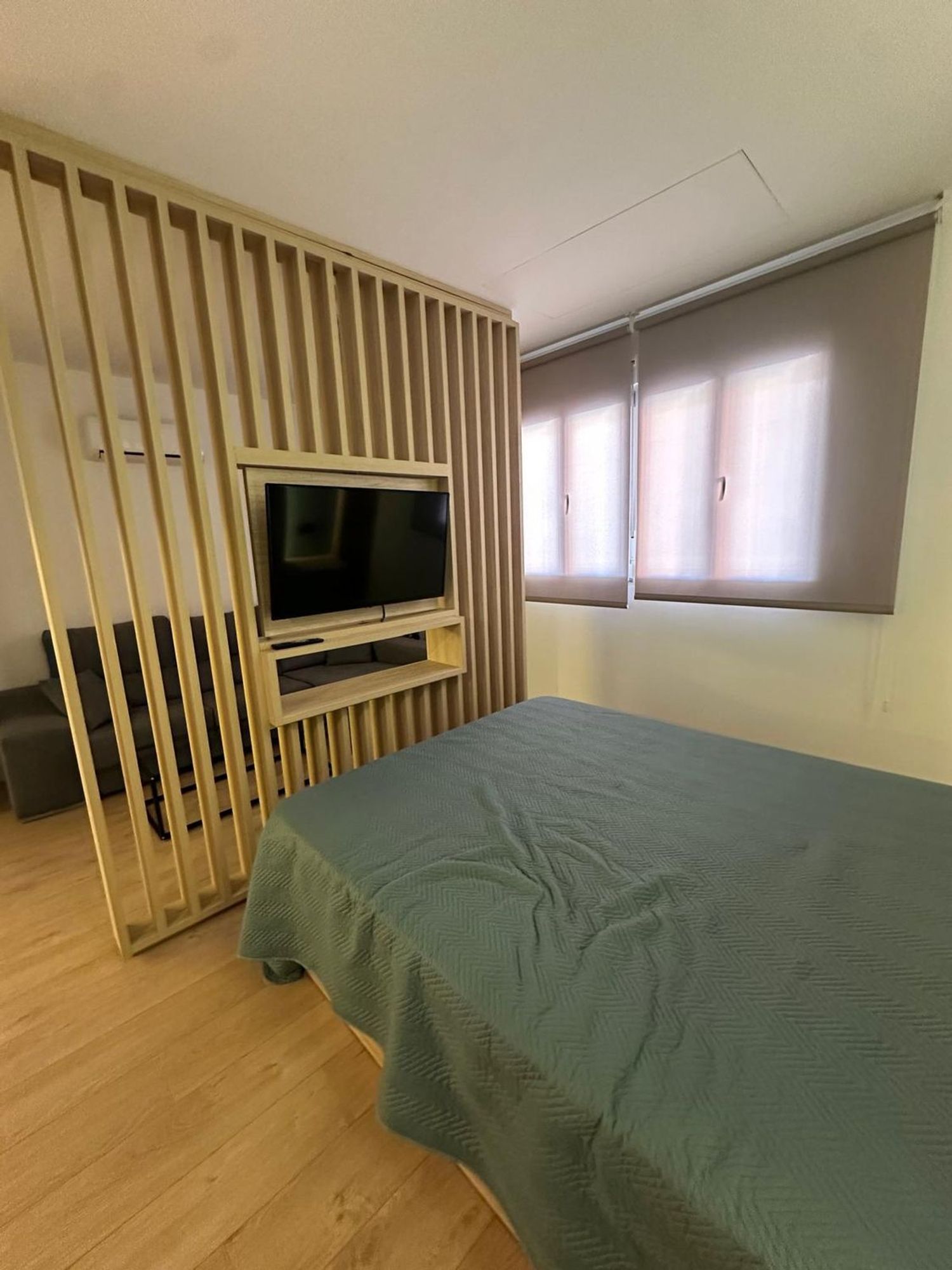 Estudio en Calle Estocolmo, Parque oeste - Fuente Cisneros - Foto 10