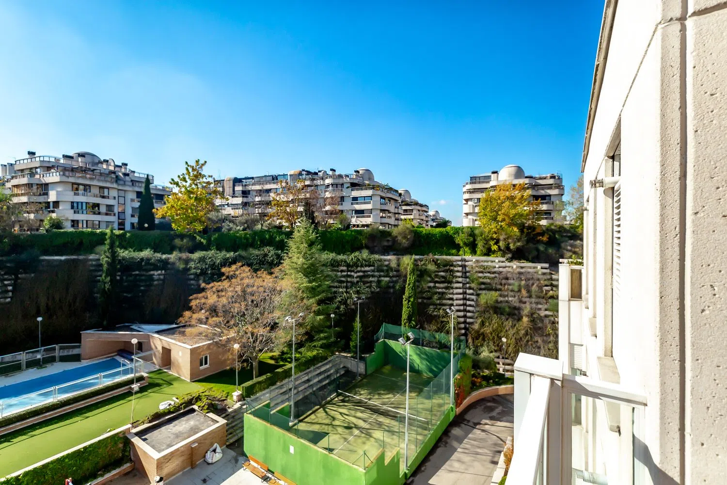 Piso en avenida del Talgo, 125 - Foto 1