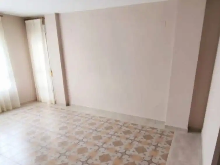 Piso en  Avenida Almirante León Herrero 16 - Foto 11