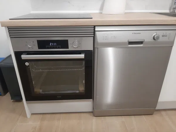 Piso en avenida de Carlos Haya, 25 - Foto 9