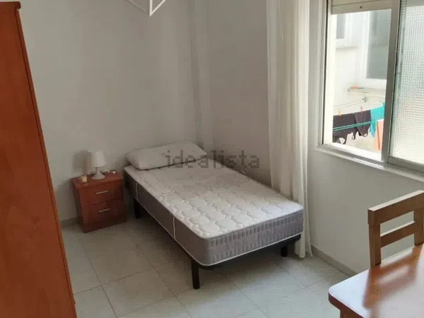 Piso en Calle Vicente Aleixandre, Girón - Las Delicias - Pacífico - Foto 5