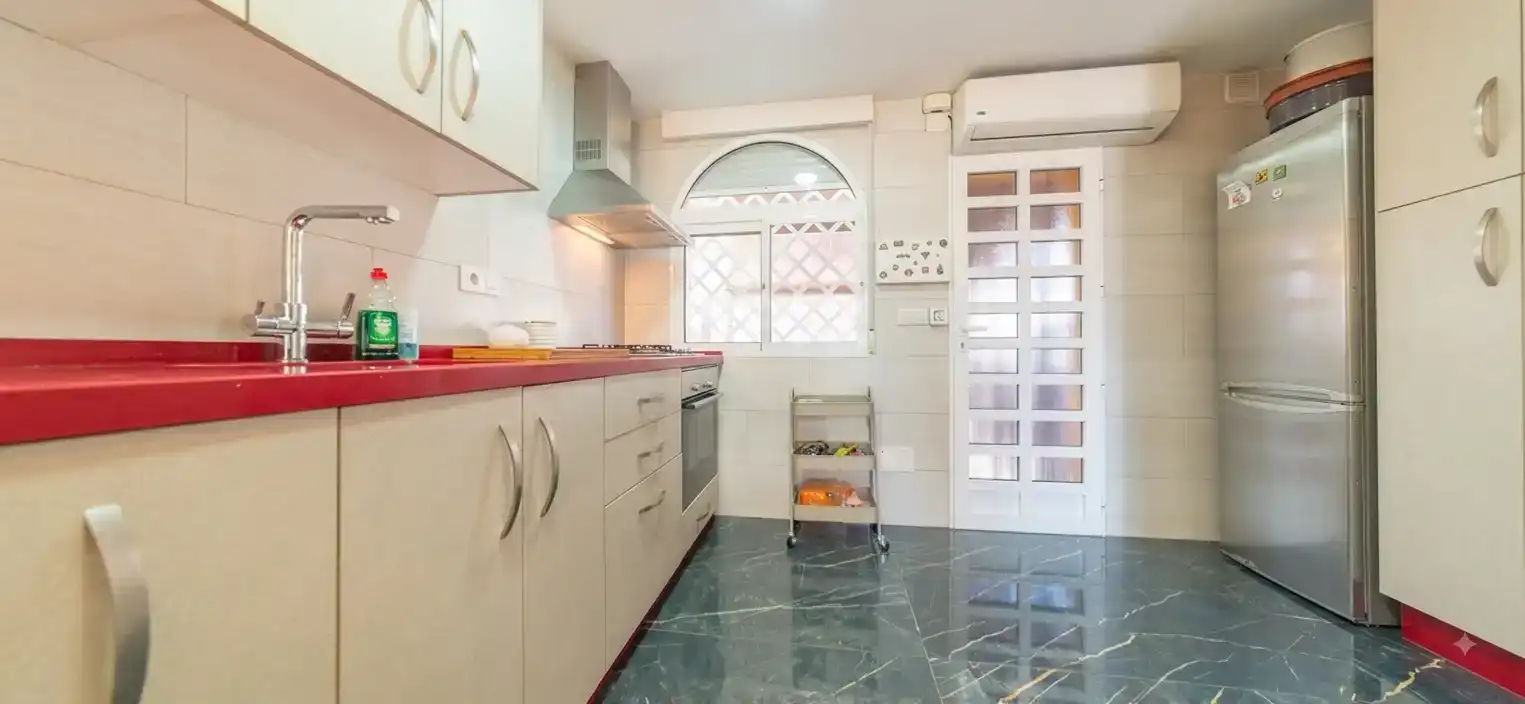 Casa adosada en  Calle San Rubén 29 - Foto 4