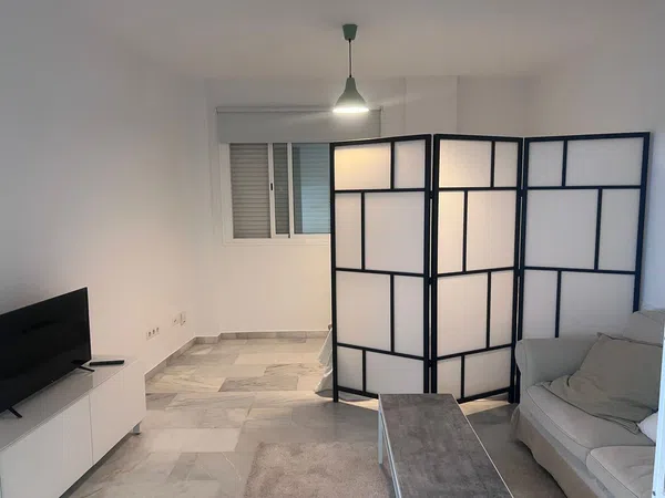 Estudio en calle Fernando el Católico, 23 - Foto 8