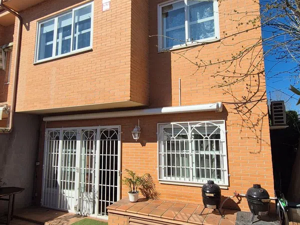 Chalet pareado en Calle Juan Ramón Jiménez, 4 - Foto 2