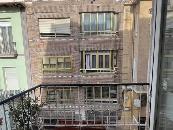 Piso en plaza del Hospital Viejo, 16