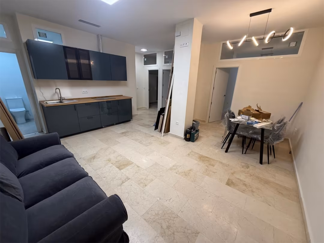 Piso en  Avenida Eduardo Dato 5