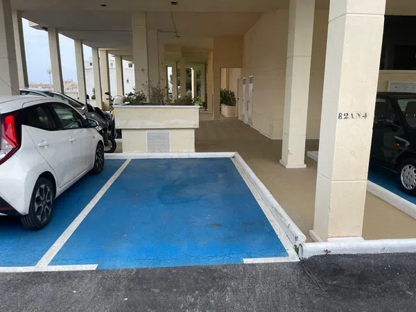 Piso en avenida Carlota Alessandri, 9 - Foto 2