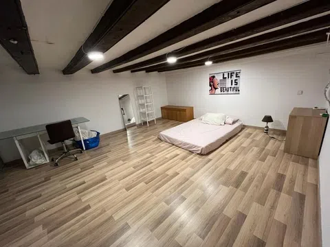 Estudio en calle Nou de Sant Francesc, 2