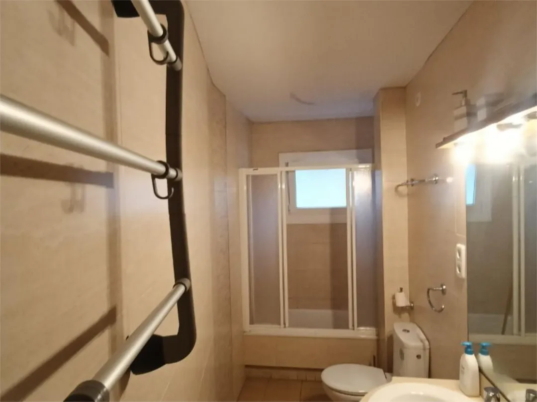 Piso en  Carrer de Cantàbria 18 - Foto 3