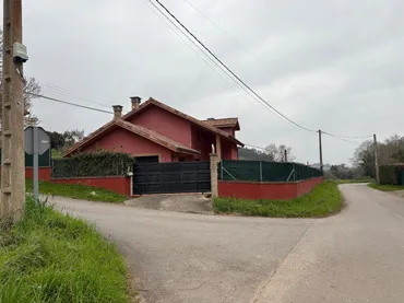 Chalet en  Lugar la Campa 7 - Foto 1
