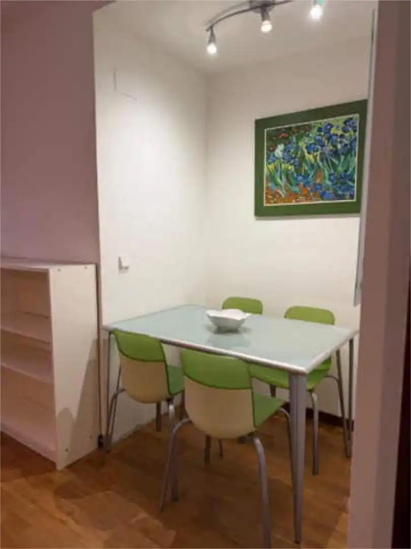 Estudio en Milan - Foto 4