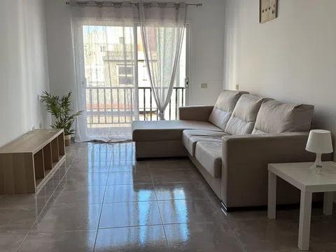 Piso en avenida San Miguel de Chimisay, 162