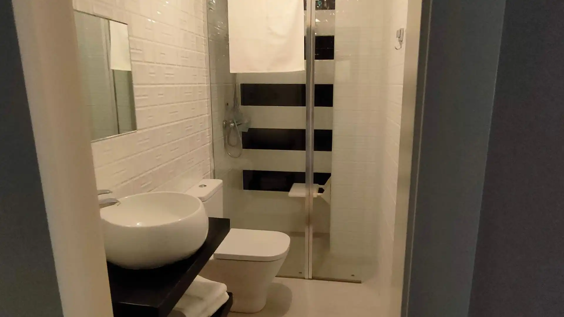 Casa adosada en  Calle e Ramos de Sierrezuela 42 - Foto 8